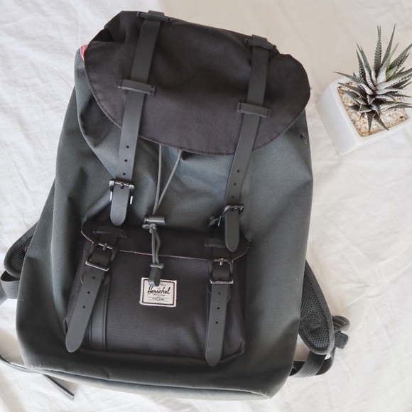 Herschel Supply Company Other - HERSCHEL Little America Backpack